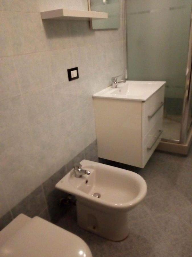 Welcome B&B Lodi Bagian luar foto